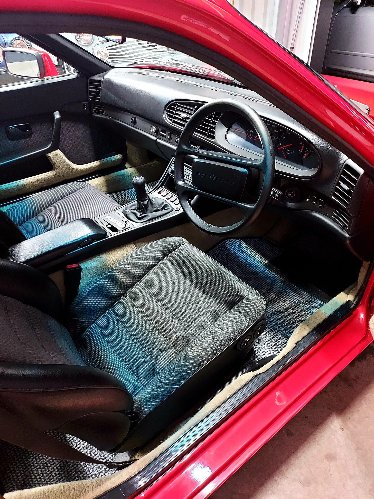 Perfect Details NI, Classic car and vehicle detailing and valet services